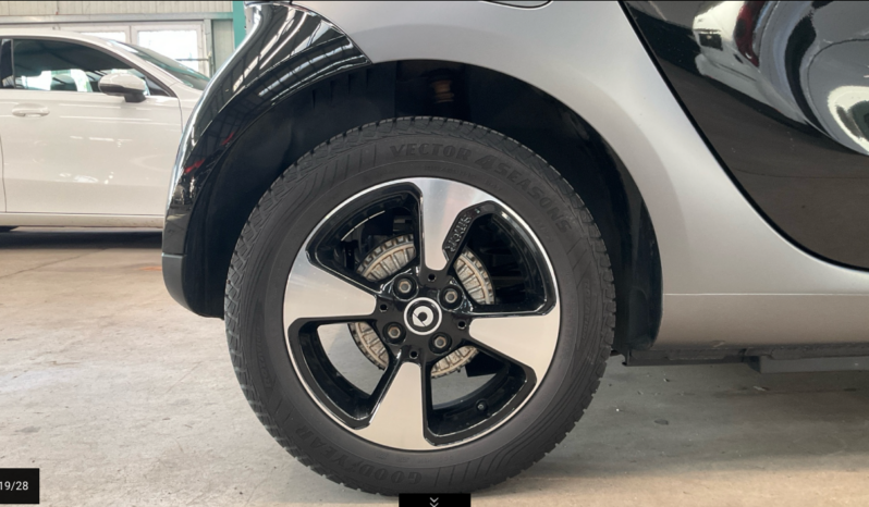 Smart FourTwo EQ Cabrio 60Kw 82cv lleno