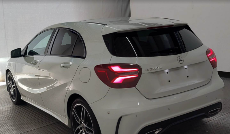 MERCEDES-BENZ Clase A A 200 d lleno