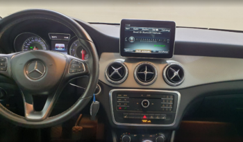 Mercedes Benz GLA 180 URBAN 2015 lleno