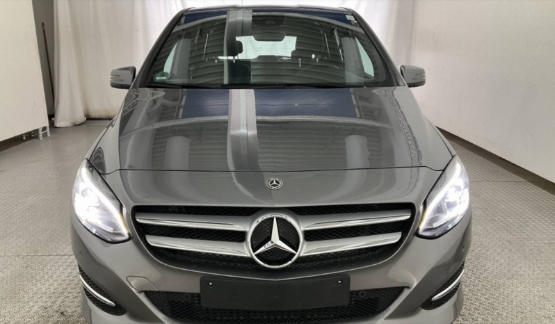 MERCEDES-BENZ Clase B B 180 lleno