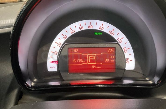 SMART fortwo 60kW81CV EQ cabrio lleno