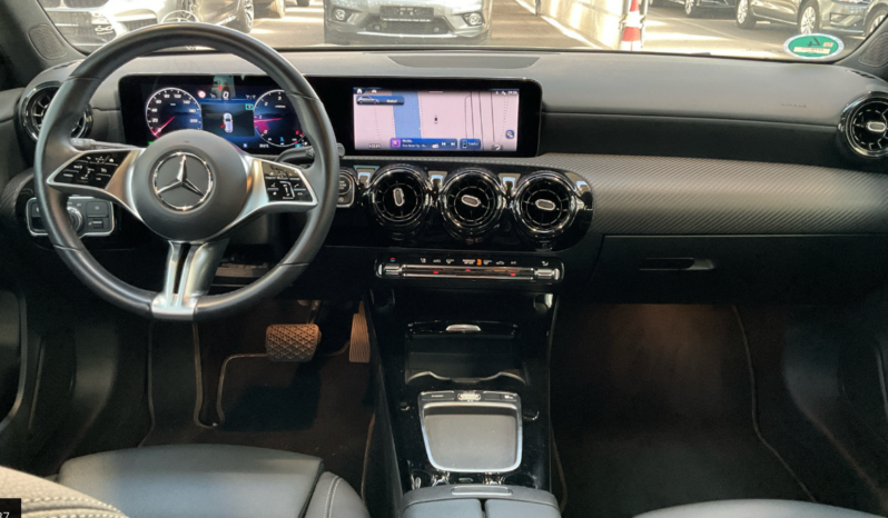 MERCEDES-BENZ Clase A A 180 d lleno