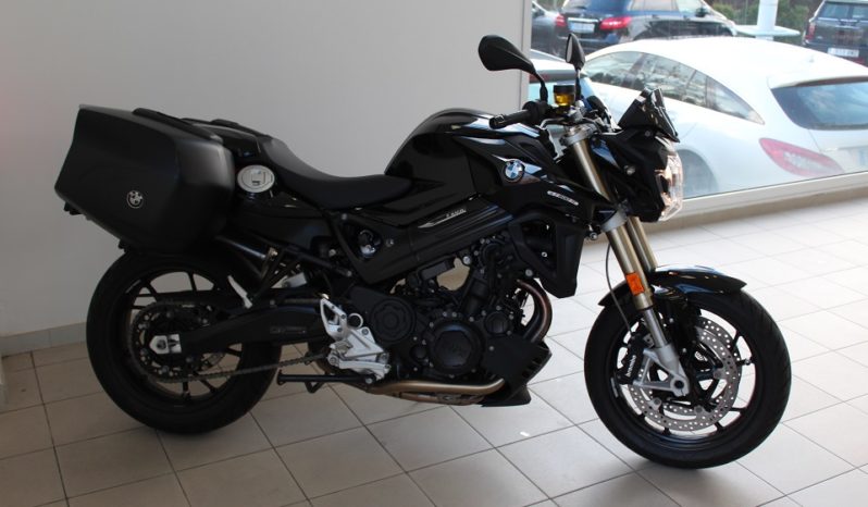 BMW F 800 ST lleno