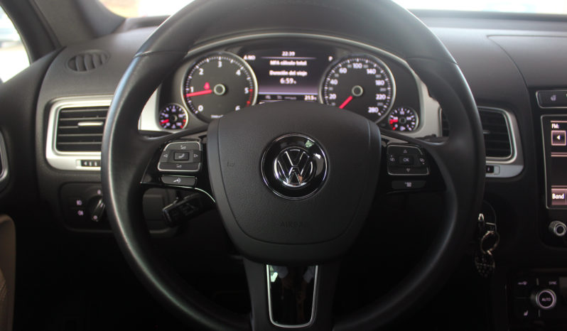 VOLKSWAGEN Touareg RLine 3.0 TDI 262CV Tiptronic BMT lleno