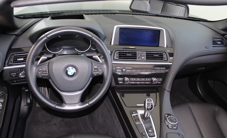 BMW – 640D CABRIO NACIONAL 313CV lleno