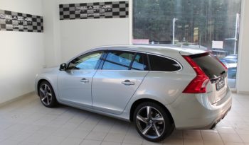 VOLVO – V 60 RLINE lleno