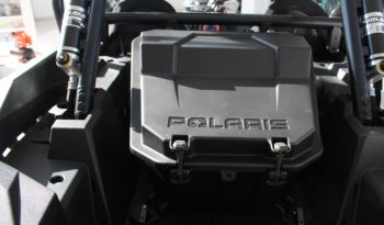 POLARIS RZR 1000 4X4 lleno