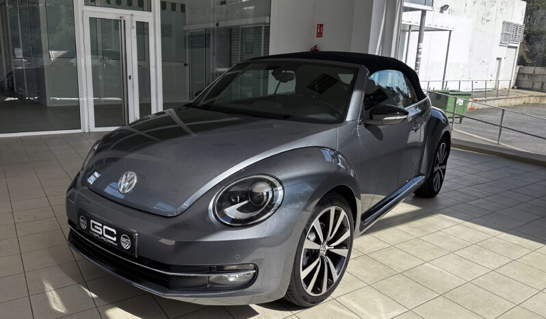 VOLKSWAGEN Beetle Cabrio 2.0 TDI 140cv Sport lleno