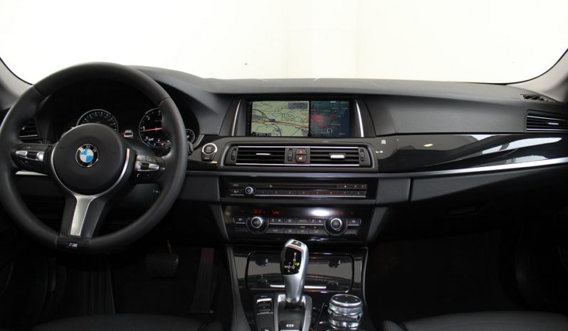 BMW – SERIE 5 520D lleno