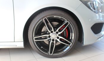 MERCEDES-BENZ CLA 220 CDI Aut. AMG Line Shooting Brake lleno