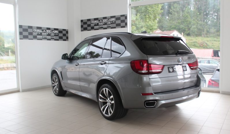 BMW X5 XDRIVE40D lleno