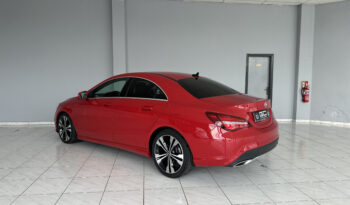 MERCEDES-BENZ Clase CLA CLA 200 d lleno