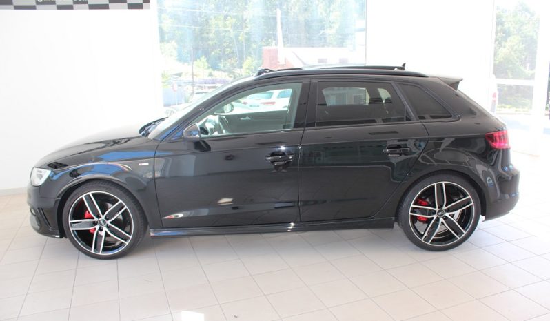 AUDI A3 Black line ed 2.0 TDI S tronic Sportback lleno