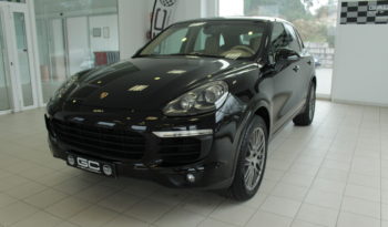 PORSCHE CAYENNE PLATINIUM EDITION lleno