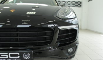 PORSCHE CAYENNE PLATINIUM EDITION lleno