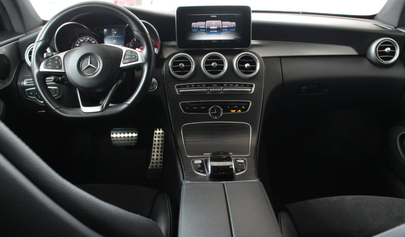 MERCEDES CLASEC 220D AMG COUPE lleno