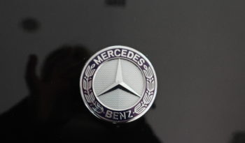 MERCEDES CLASEC 220D AMG COUPE lleno