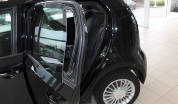 VOLKSWAGEN up High Up 1.0 60CV lleno