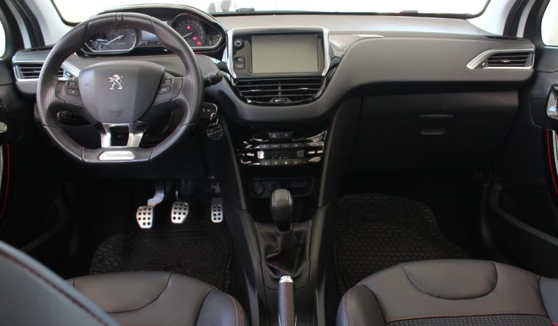 PEUGEOT 208 GT LINE lleno