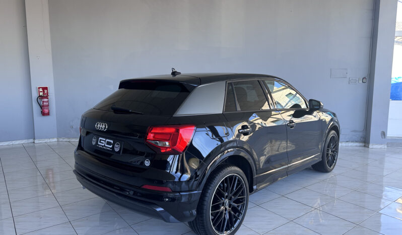 AUDI Q2 Black Line 30 TFSI 85kW 116CV lleno