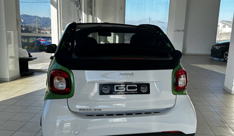 SMART fortwo 60kW81CV electric drive cabrio lleno