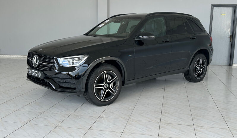 MERCEDES-BENZ Clase GLC GLC 300 de 4MATIC lleno