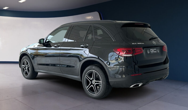 MERCEDES-BENZ Clase GLC GLC 300 de 4MATIC lleno