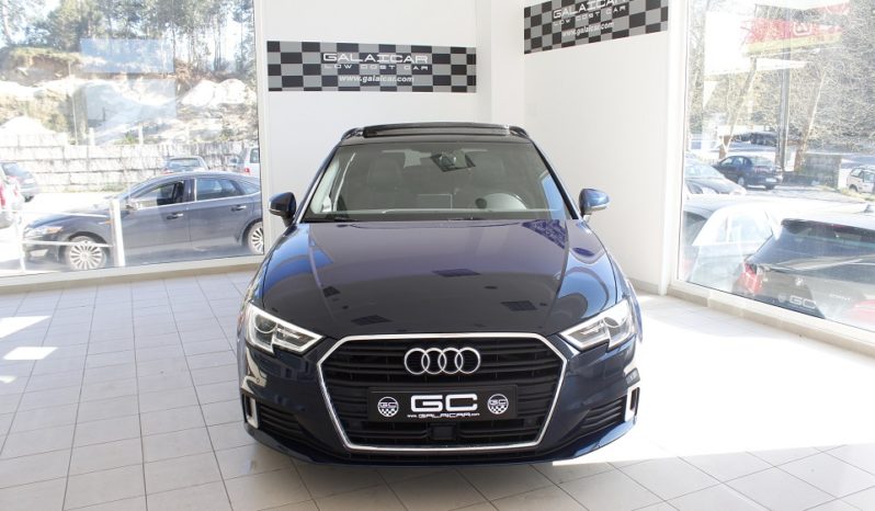 AUDI A3 Sportback 2.0 TDI S line 150cv S tronic lleno