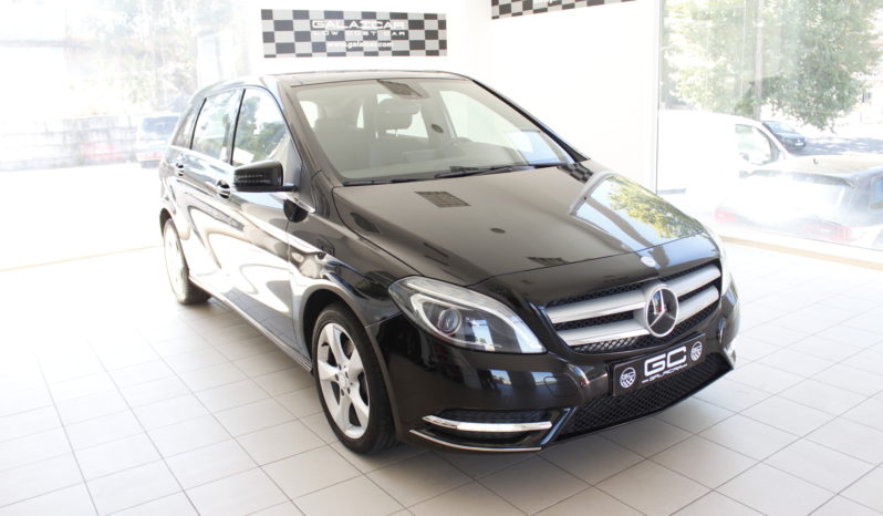 MERCEDES-BENZ Clase B B 220 CDI Aut. Sport lleno