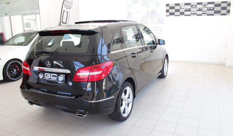 MERCEDES-BENZ Clase B B 220 CDI Aut. Sport lleno