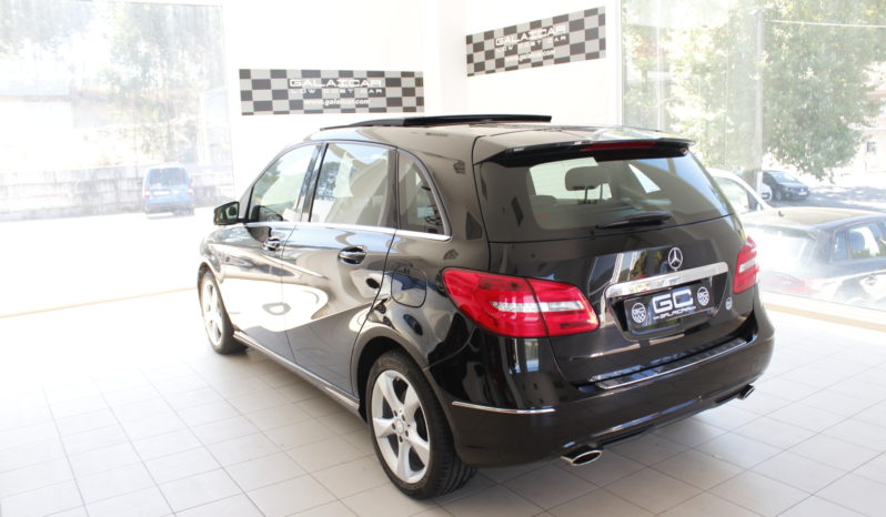 MERCEDES-BENZ Clase B B 220 CDI Aut. Sport lleno