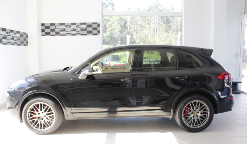 PORSCHE Cayenne Diesel Platinum Edition lleno