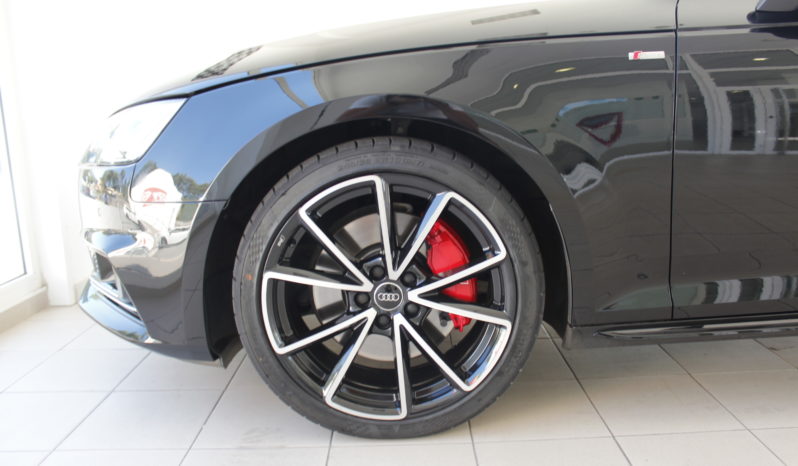 AUDI A4 Avant 3.0 TDI S tronic sport edition lleno