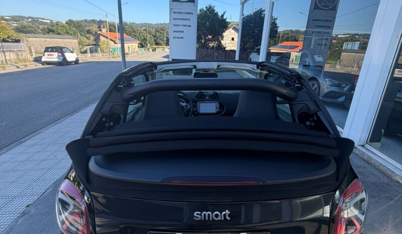 SMART fortwo 60kW81CV EQ cabrio lleno