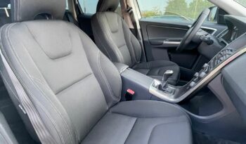 Volvo XC60 2.0 D3 Momentm lleno