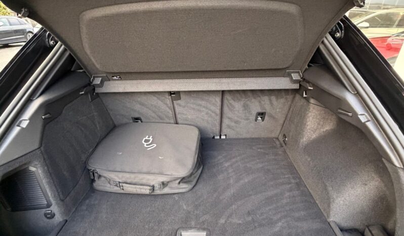 Audi Q3 45 TFSIe Stronic Black Line lleno