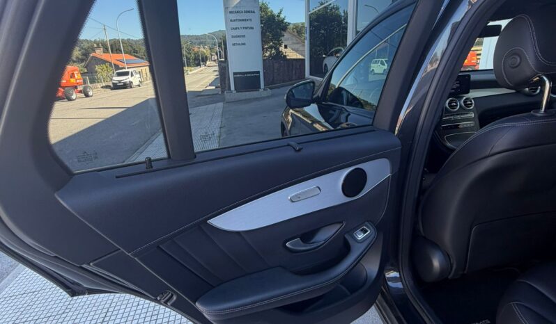 MERCEDES-BENZ Clase GLC GLC 300 de 4MATIC lleno