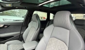 AUDI A4 Avant S line 35 TDI S tronic lleno