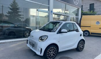 SMART fortwo 60kW81CV EQ cabrio lleno