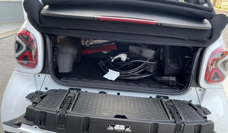SMART fortwo 60kW81CV EQ cabrio lleno