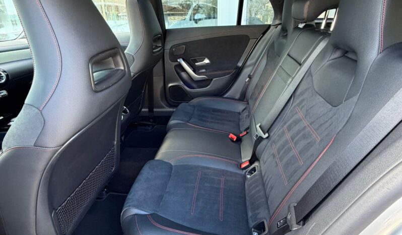 Mercedes Benz CLA 250e Shooting Break AMG lleno