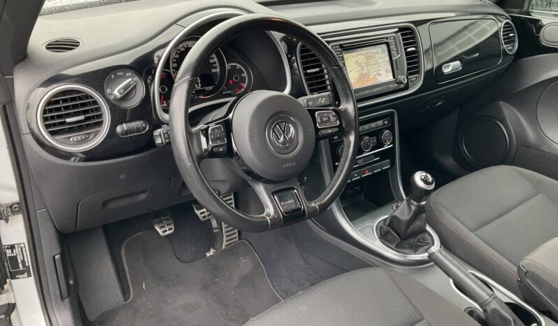 VOLKSWAGEN Beetle Design 1.2 TSI BMT Cabrio lleno