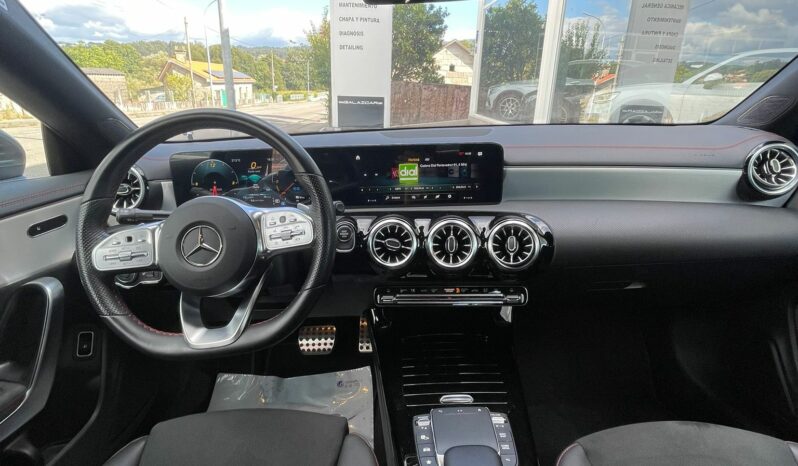 Mercedes Benz CLA 250e AMG lleno