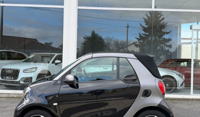 Smart FourTwo EQ Cabrio 60Kw 82cv lleno