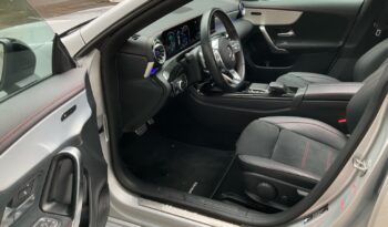 Mercedes Benz CLA 250e Shooting Break AMG lleno