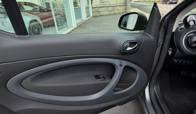 Smart FourTwo EQ Cabrio 60Kw 82cv lleno