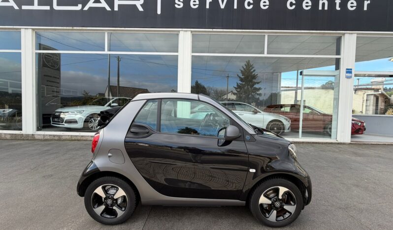 Smart FourTwo EQ Cabrio 60Kw 82cv lleno