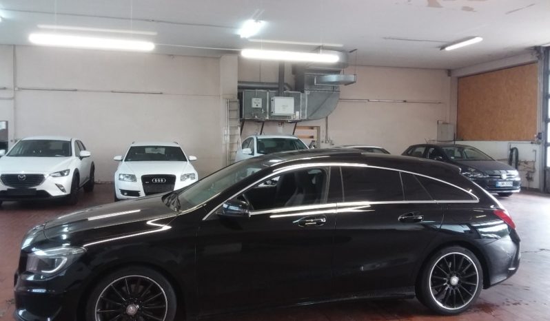 MERCEDES-BENZ Clase CLA CLA 220 CDI Aut. AMG Line Shooting Brake lleno